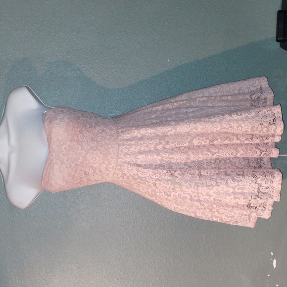 Kimcine Dresses & Skirts - Beautiful Pastel dress